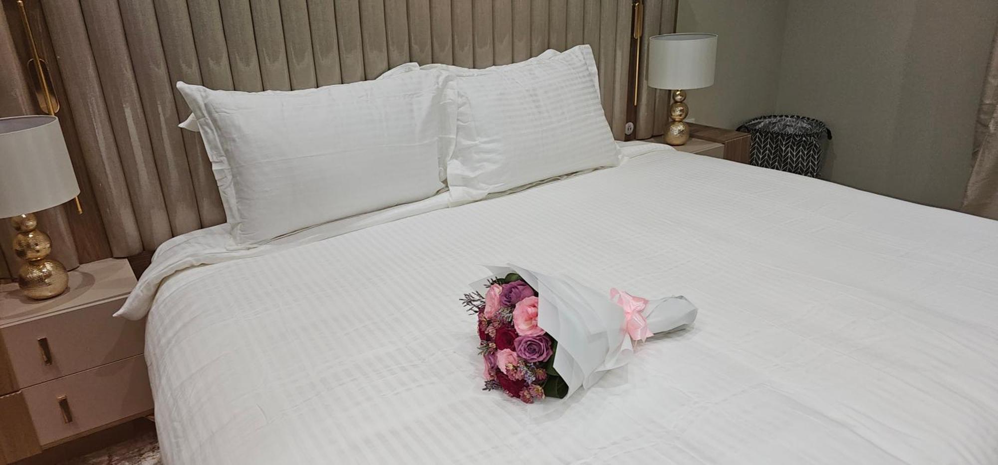 الشقق الفاخرة Modern Apartments Of 3 Bedrooms 5 Minutes To Haram Medina Kültér fotó